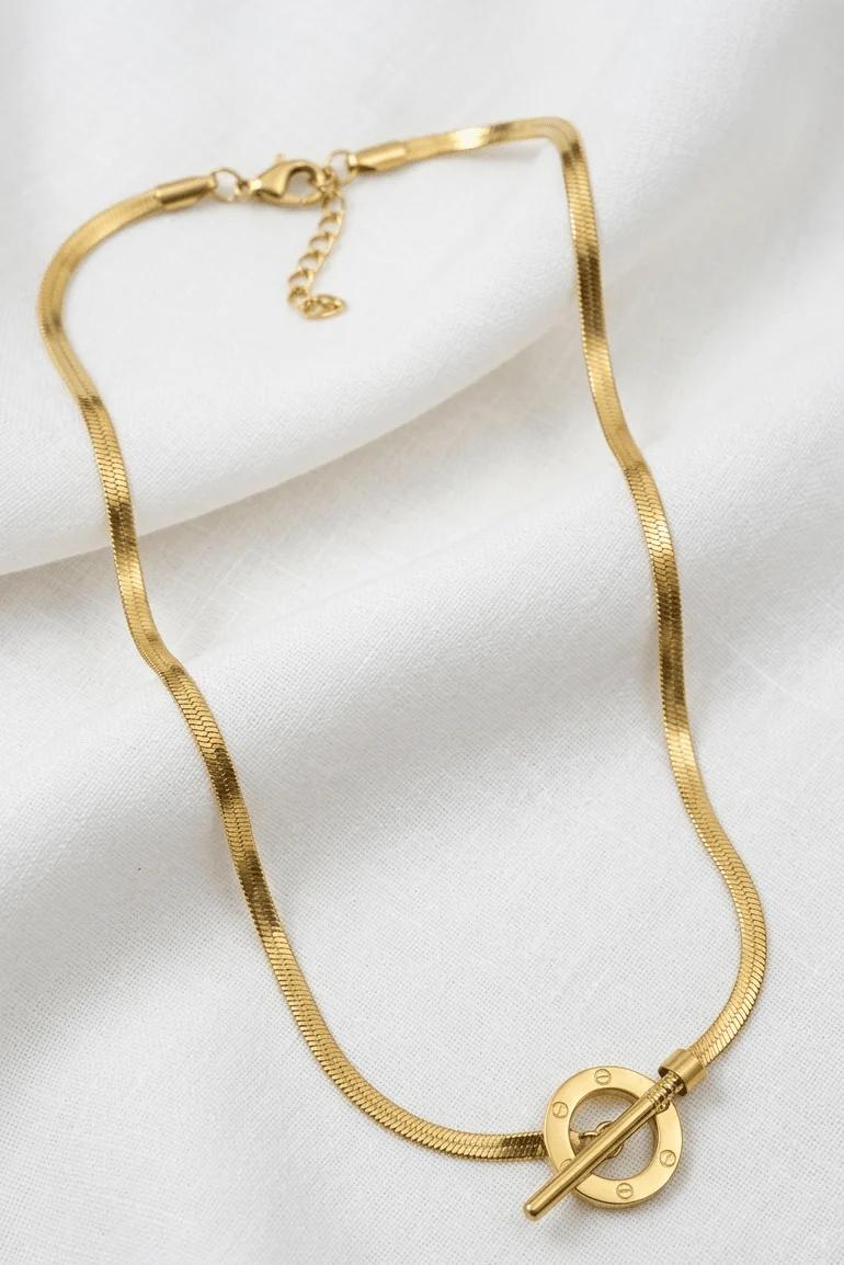 Toggle Herringbone Necklace