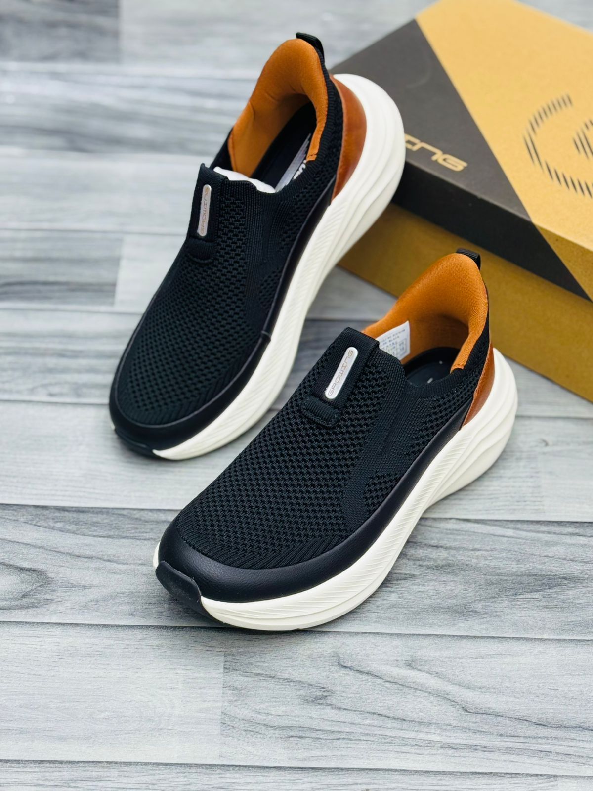 Skechers
